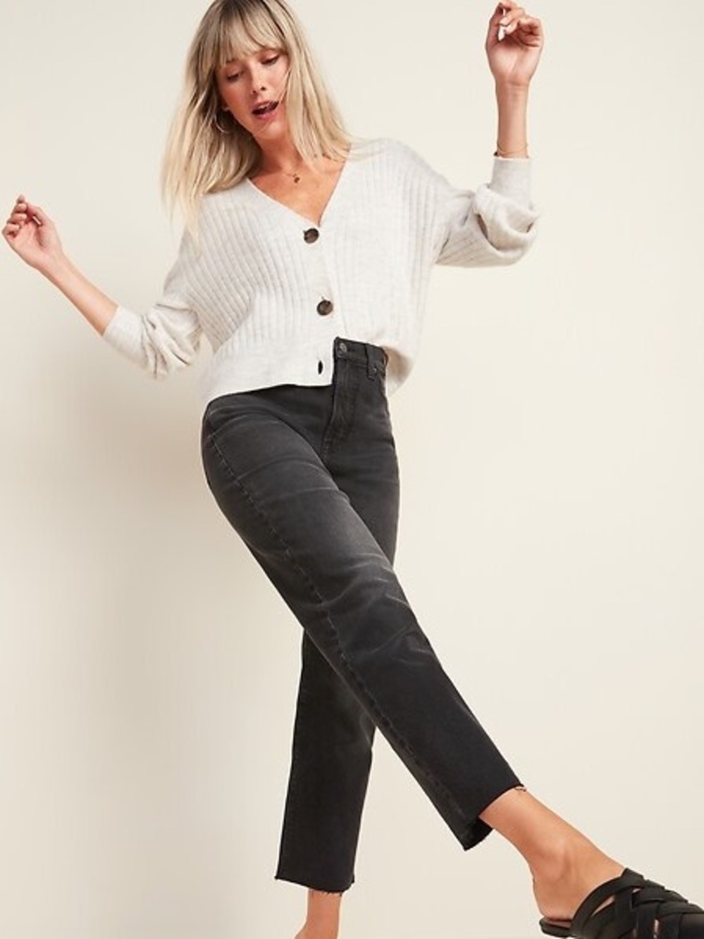 Old Navy Extra High-Waisted Sky-Hi Straight Black Jeans Women's US Size 8